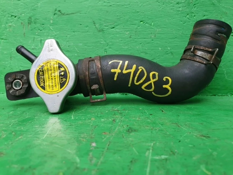 Горловина радиатора Suzuki Grand Vitara 2006-2015