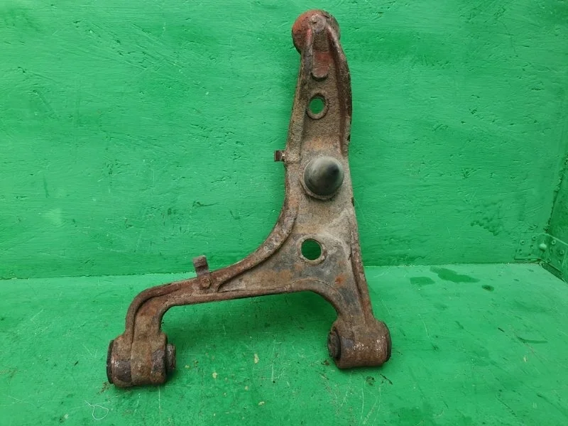 Рычаг подвески Suzuki Grand Vitara 2006-2015