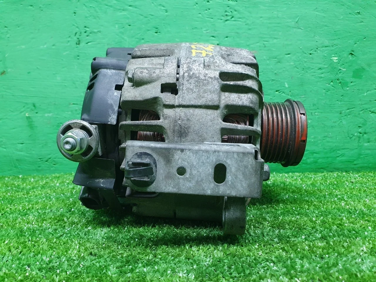 Генератор Nissan X-Trail 2000-2012 T30 T31