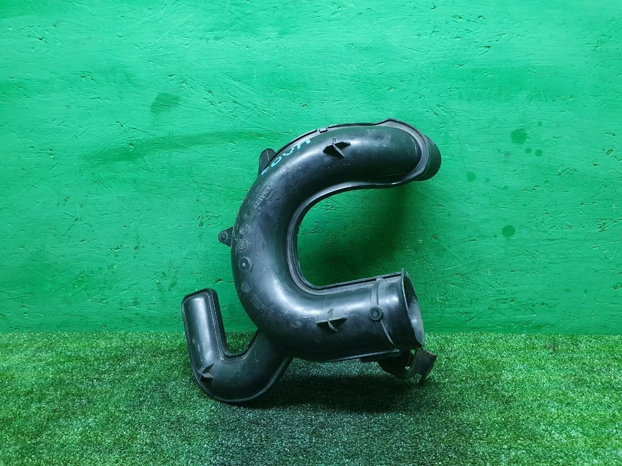 Резонатор воздушного фильтра Renault Megane KУПЕ