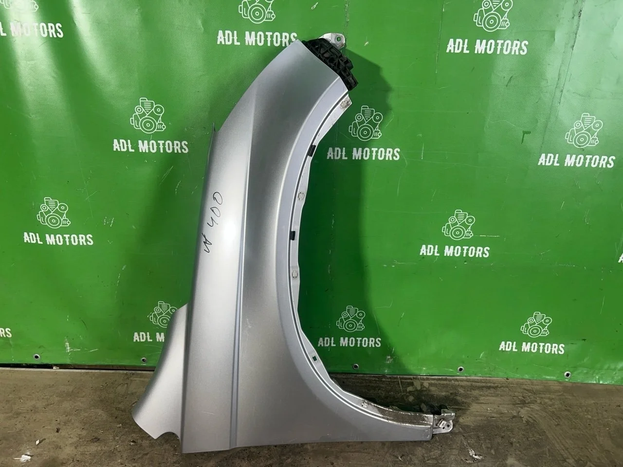 Крыло Honda CR-V 3
