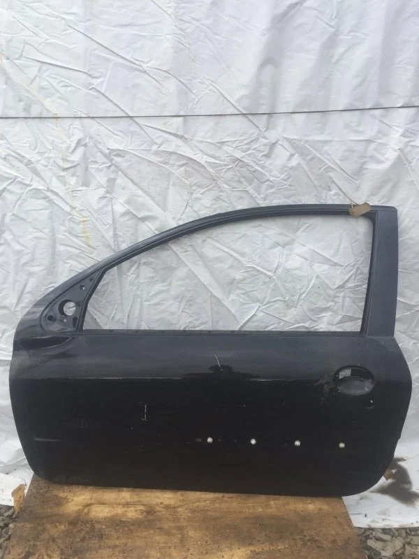 Дверь Peugeot 206 9002K6, передняя левая