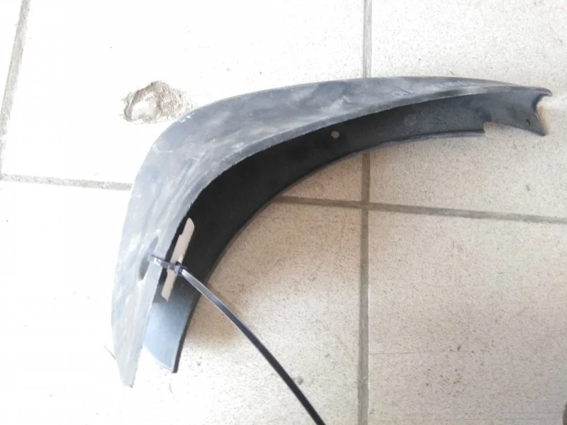 Брызговики NIssan Qashqai 2006 - 2013 78811BR01A J10, задние левые