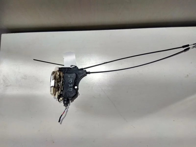 Замок двери Mitsubishi Lancer 2006 - 2010 5745A304 CX/CY, задний правый