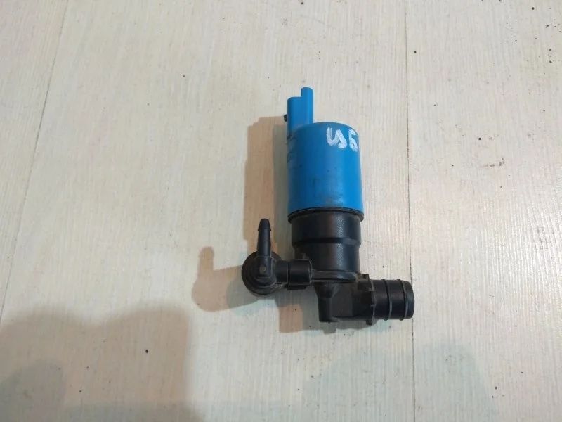 Насос омывателя Citroen C5 2008 - 2012 643492 RD 2.7 HDI AT (DT17ED4)
