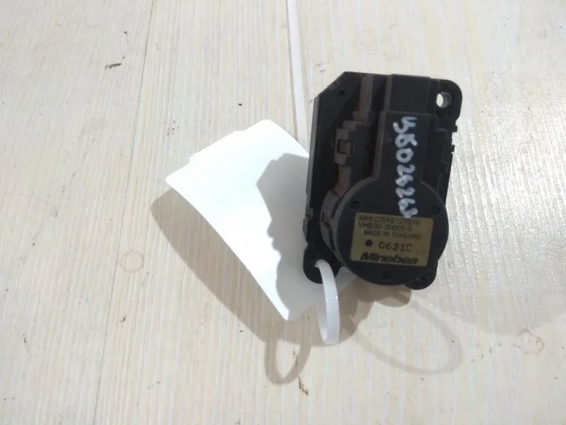 Моторчик заслонки отопителя Mitsubishi Lancer 2007 CSA512T010 CX/CY