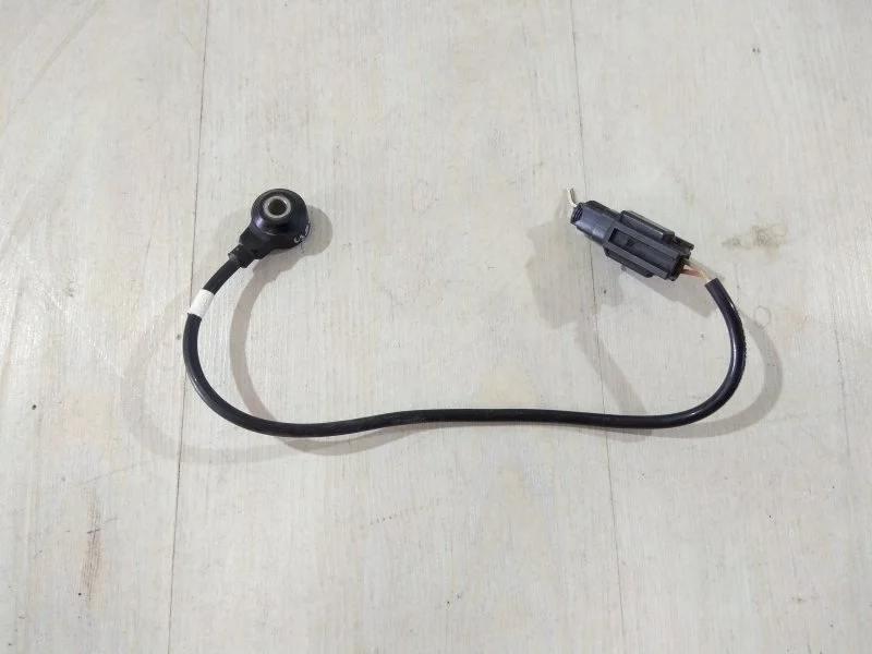 Датчик детонации Ford Focus 2004 - 2011 98MF12A699BA CB4