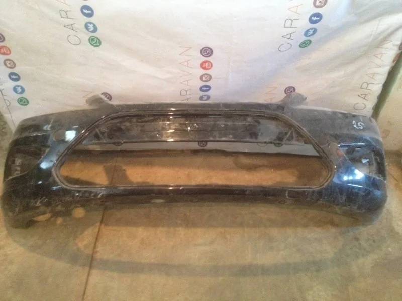 Бампер Ford Focus 2008 - 2011 1521127 CB4, передний