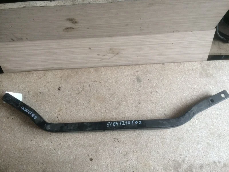 Рамка радиатора/передняя панель (телевизор) Bmw X3 2010 51647210502 F25, передняя