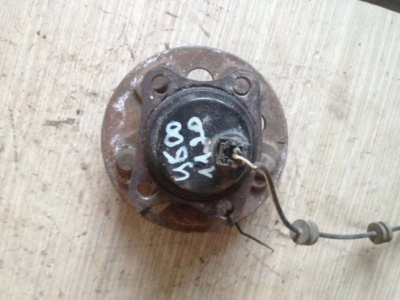 Ступица Chevrolet Orlando 2011 13502873, задняя