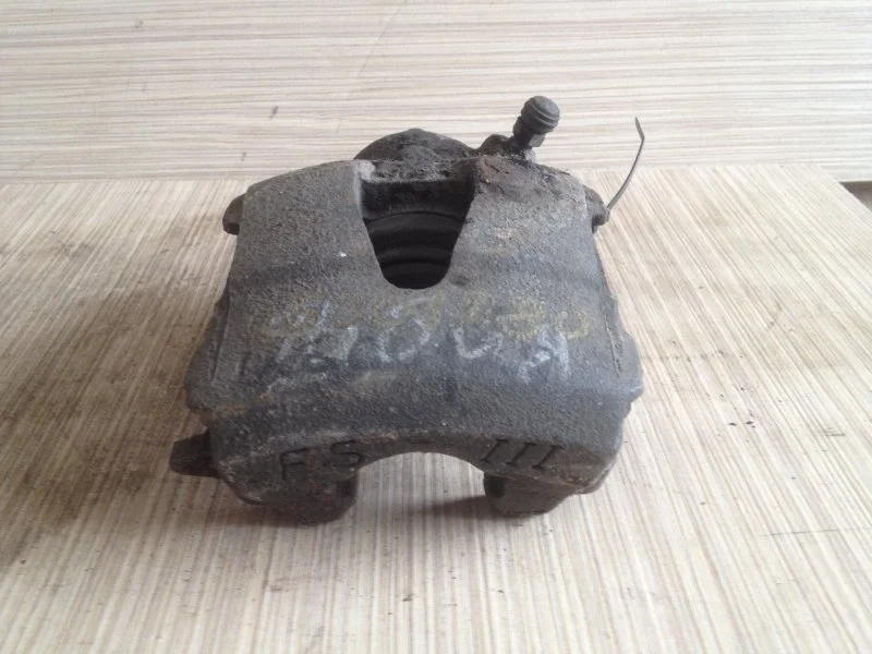 Суппорт тормозной Volkswagen Polo 2001 - 2016 1K0615123D, передний левый