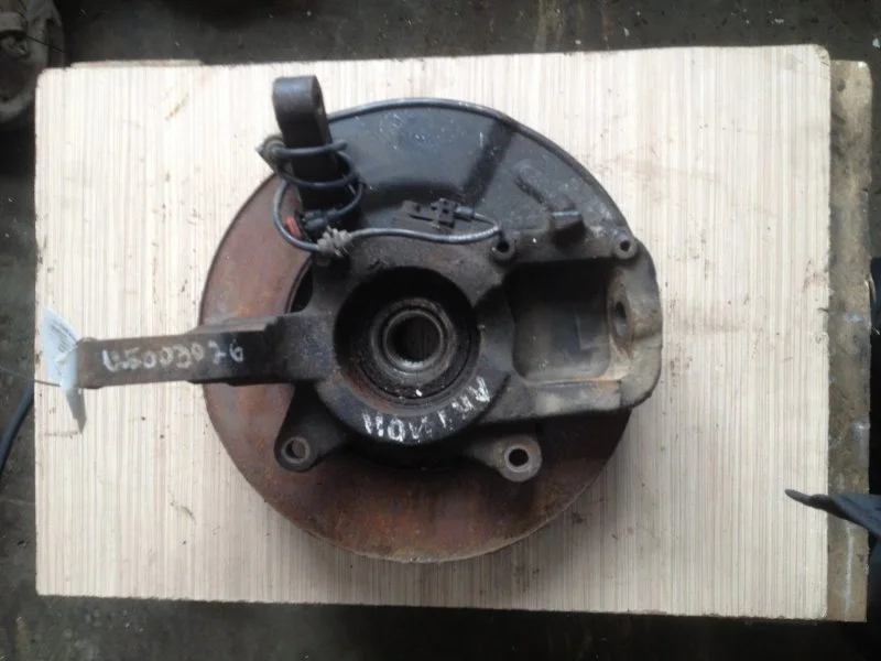 Кулак поворотный Ssang Yong Actyon 2010 4122134002, передний правый