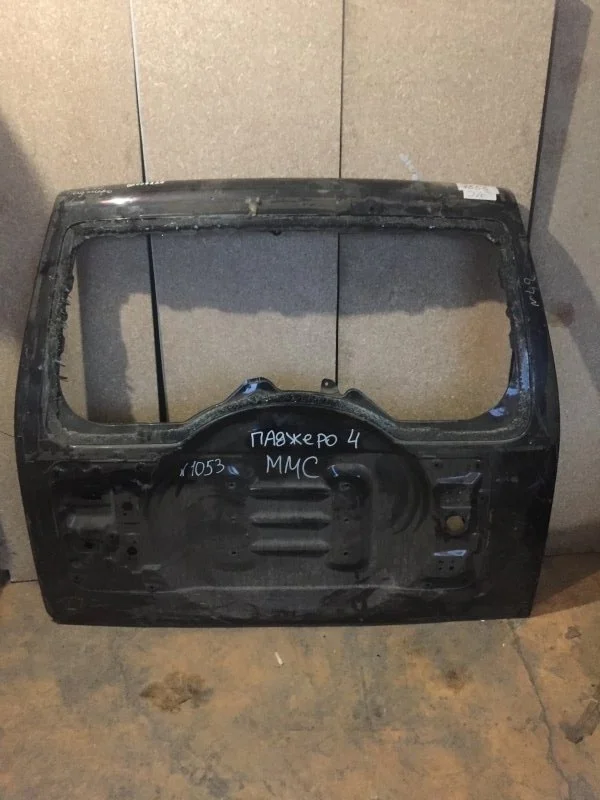 Крышка багажника (Дверь багажника) Mitsubishi Pajero 2006 5821A104 V8