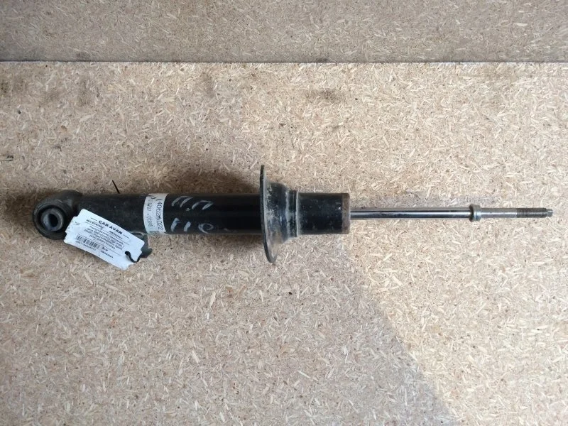 Амортизатор Mitsubishi L200 2007 - 2014 MR992321 KB, передний