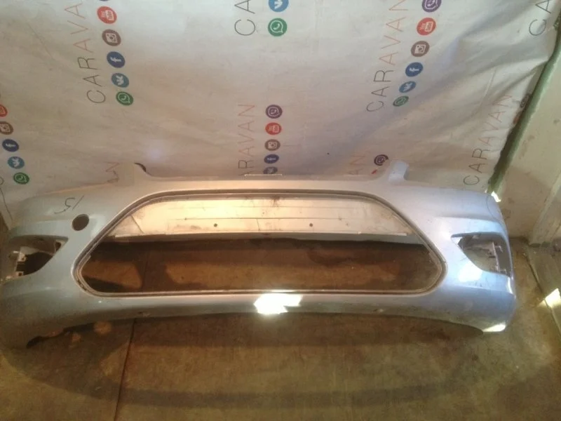 Бампер Ford Focus 2008 - 2011 1521127 CB4, передний