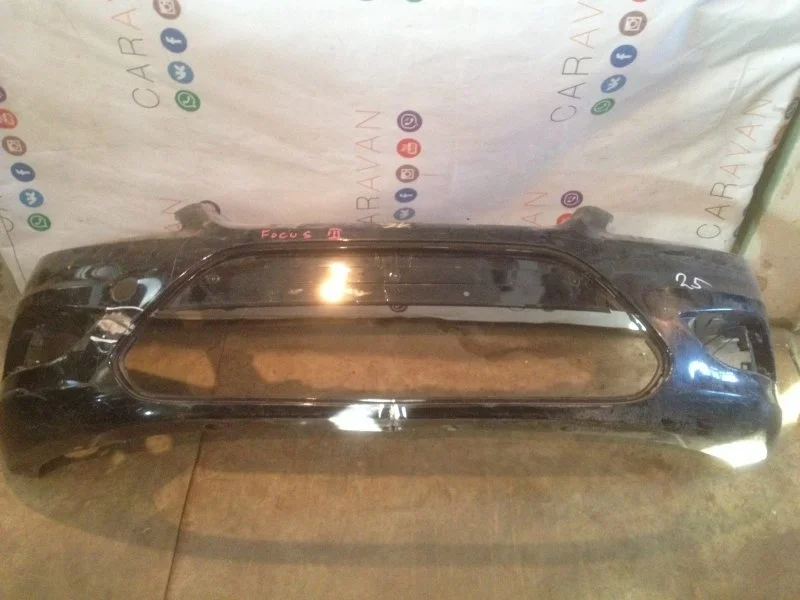 Бампер Ford Focus 2008 - 2011 1521127 CB4, передний