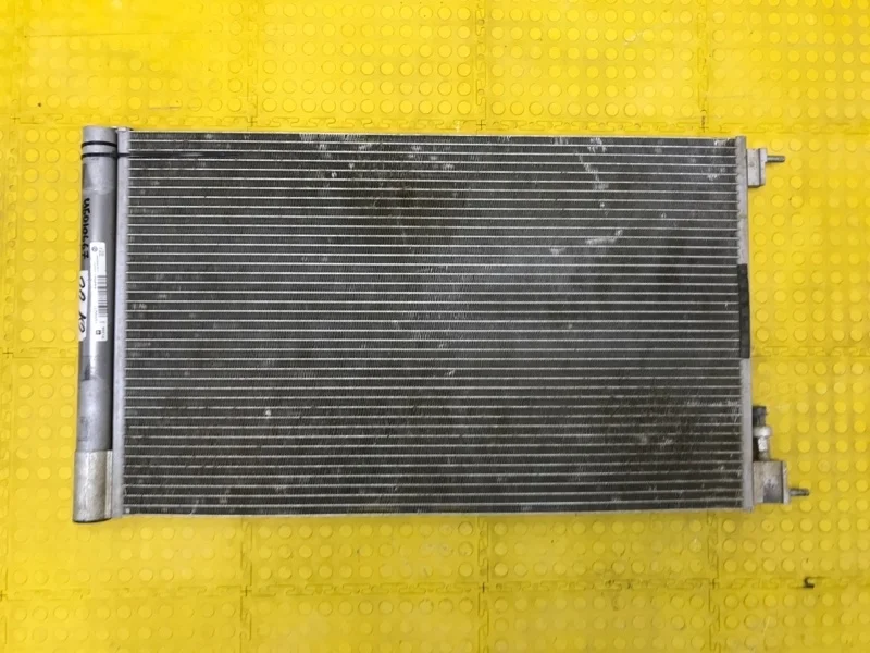 Радиатор кондиционера Opel Insignia 2008 13330217