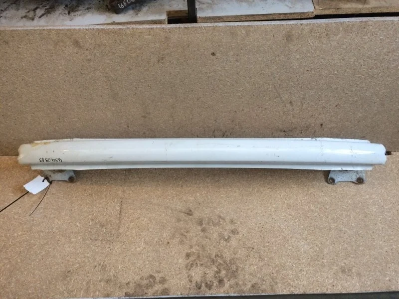 Усилитель бампера Skoda Octavia 2004 - 2013 1Z5807305C A5 ИЛИ 1Z, задний