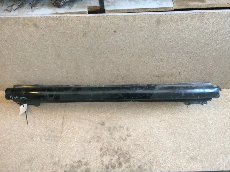 Усилитель бампера Skoda Octavia 2004 - 2013 1Z5807305C A5 ИЛИ 1Z, задний