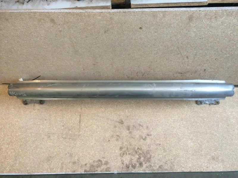 Усилитель бампера Skoda Octavia 2004 - 2013 1Z5807305C A5 ИЛИ 1Z, задний