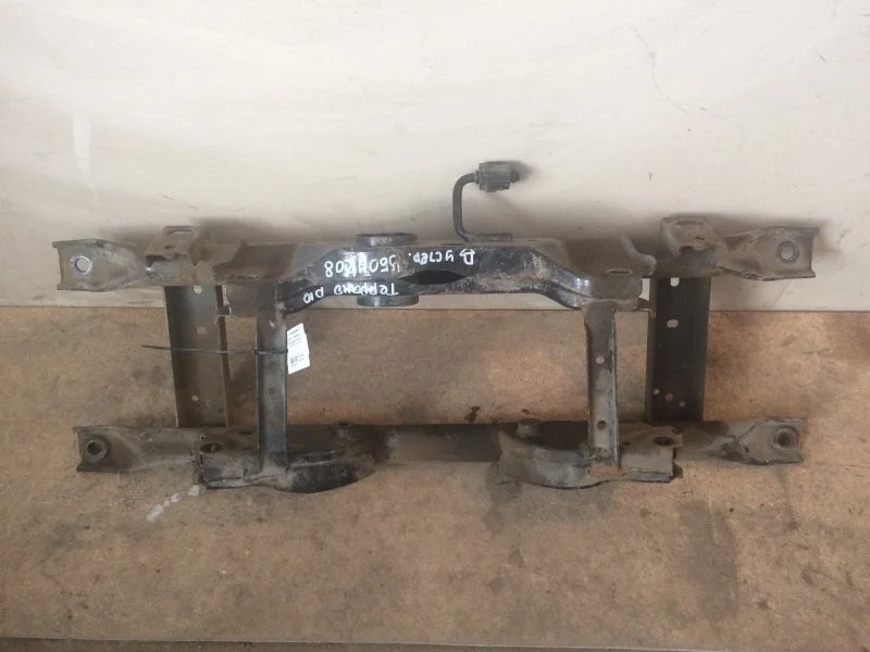 Подрамник Nissan Terrano 2014 5540000Q0A D10, задний