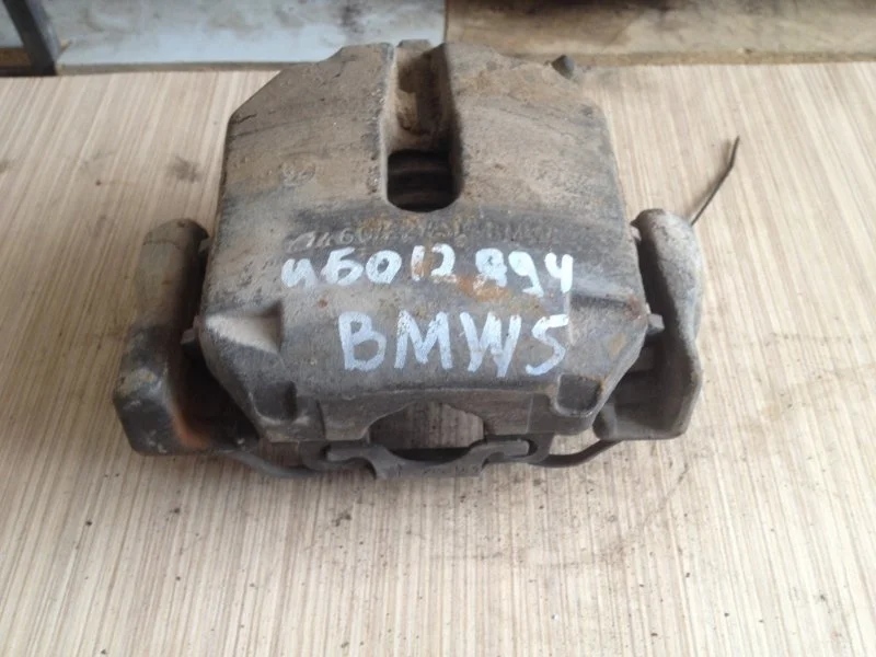 Суппорт тормозной Bmw 5-Series 1995 - 2003 34111163386 E39, передний правый