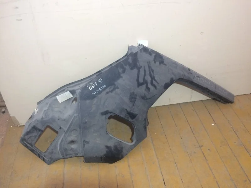Крыло Volkswagen Golf 2012 5G4809052 VII, заднее правое