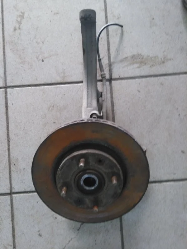 Кулак поворотный Kia Magentis 2000 - 2005 5171638100, передний левый