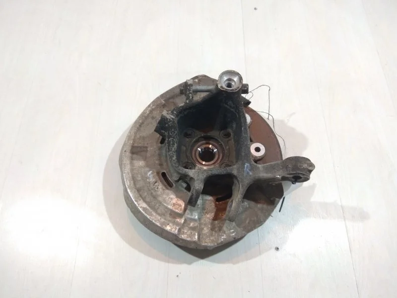 Кулак поворотный Bmw 5-Series 2009 - 2016 33326793770 F10, задний правый