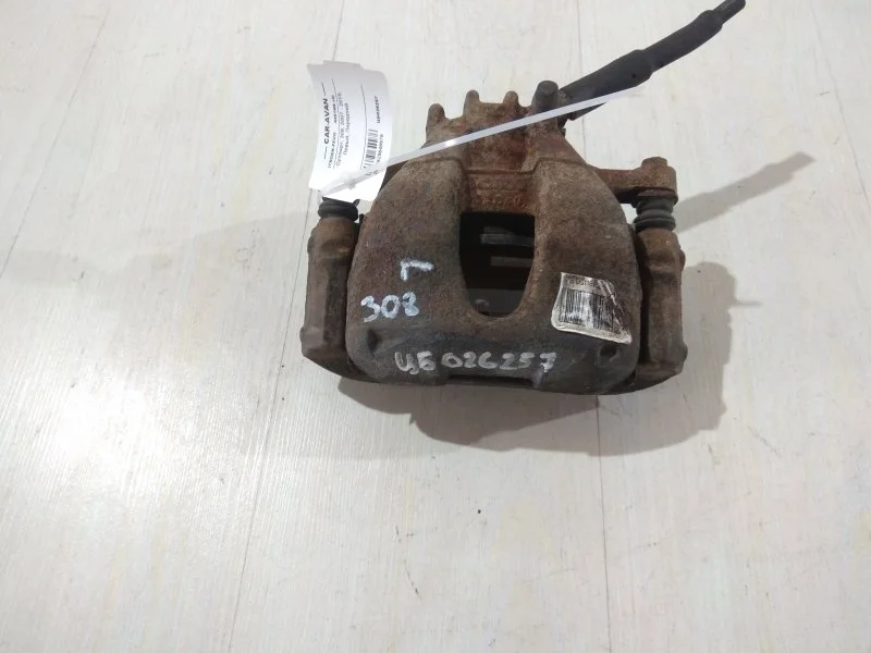 Суппорт тормозной Peugeot 308 2007 - 2015 4401N8, передний левый