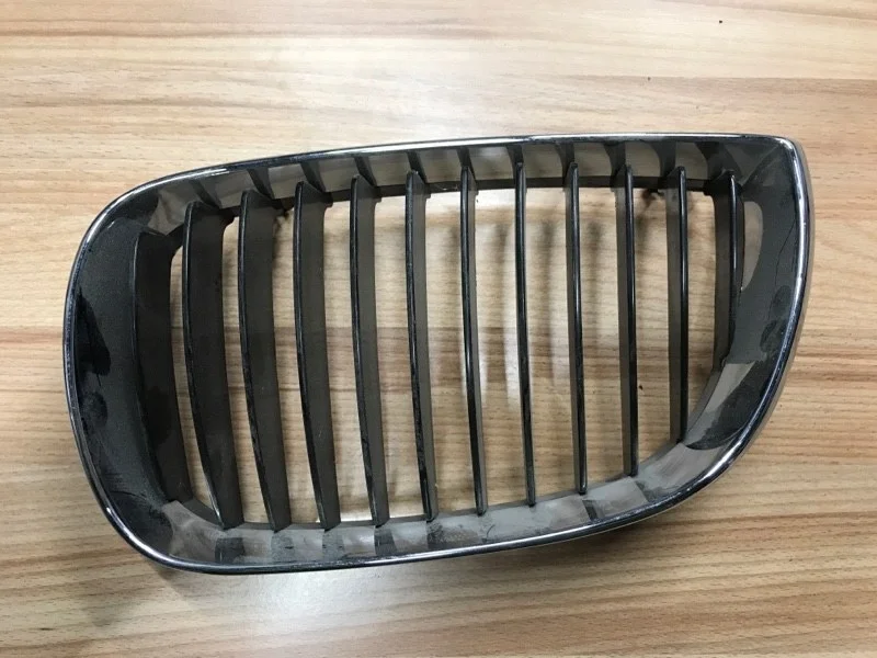 Решетка радиатора Bmw 1-Series 2004 - 2011 BME8703100BHL E87, передняя левая