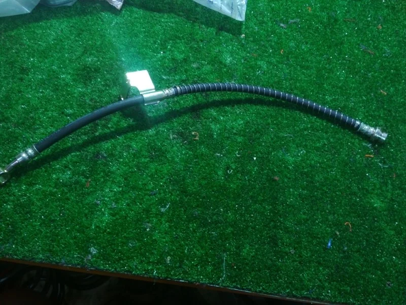 Шланг тормозной Hyundai Accent 2003 5873225000, передний правый