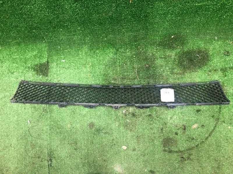 Решетка в бампер Mercedes-benz E-Class A2138850622 E220D, передняя