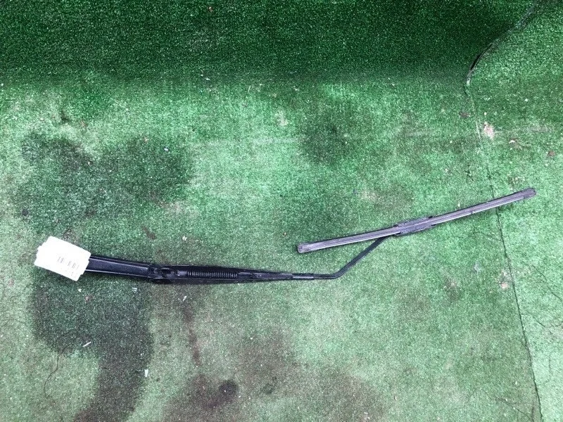 Поводок стеклоочистителя Chevrolet Cruze 2011 95971329 F16D3, правый