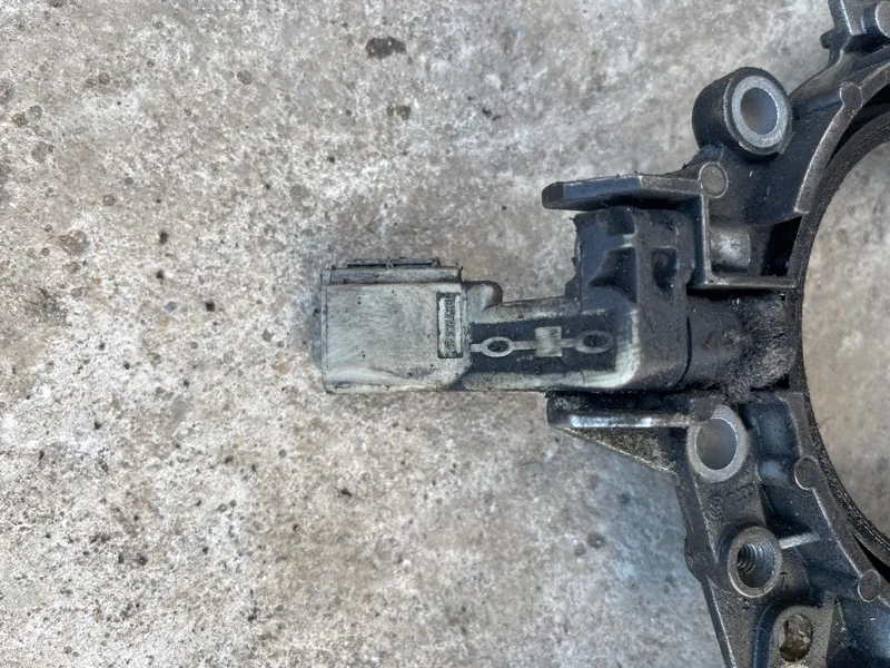 Датчик коленвала Volkswagen Caravelle 2015 03C906433E T6 CAAA