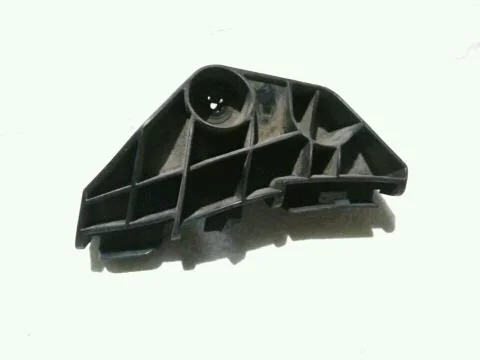 Б.у. крепление бампера зад TOYOTA COROLLA ZRE151 TOYOTA COROLLA ZRE151