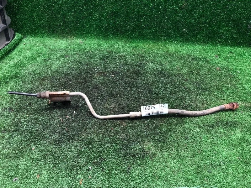 Шланг тормозной Hyundai Solaris 2015 587384L000 G4FA, задний правый