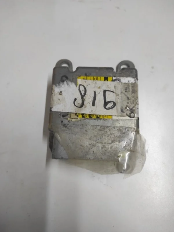 Блок управления AIR BAG Toyota Corolla 2006 - 2013 8917002600 E150 1ZRFE