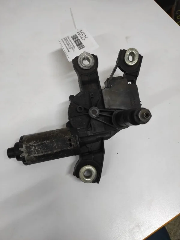 Мотор дворников(моторчик стеклоочистителя) Volkswagen Tiguan 2008-2018 5N0955711A 5N1, задний