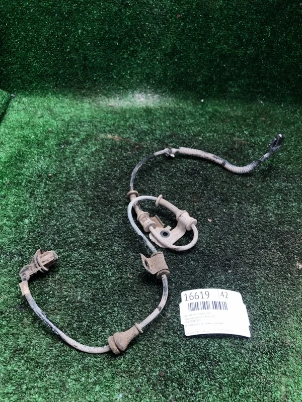 Датчик abs Hyundai Solaris 2015 956701R000 G4FA, передний левый