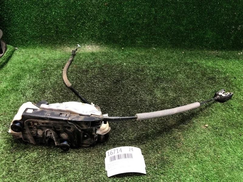 Замок двери Skoda Fabia 2014 5N1837015D CGG 835310, задний левый