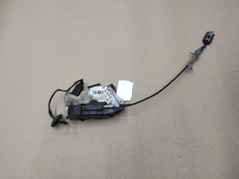 Замок двери Volkswagen Tiguan 2012-2018 5N1837016E 5N2, передний правый