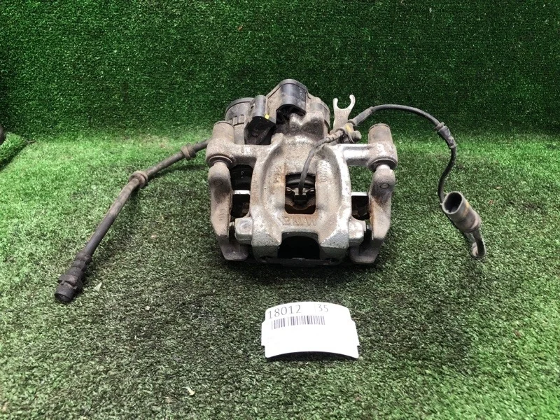 Суппорт тормозной BMW 2-Series 2020 34206883025 F44 B38A15A, задний правый