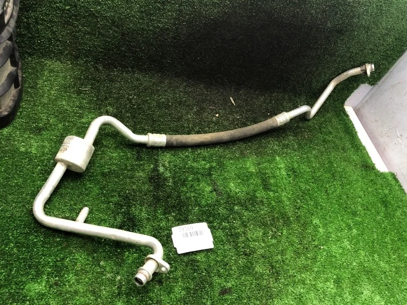 Шланг кондиционера, трубка Renault Duster 924806552R