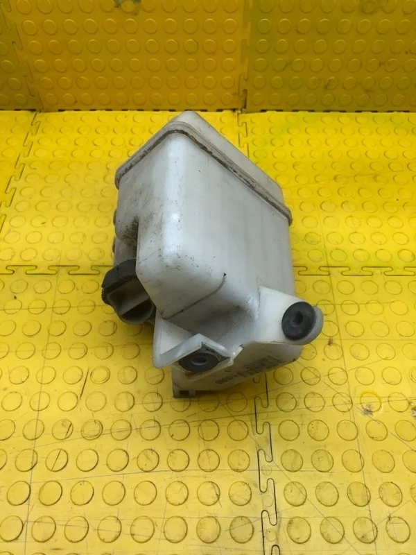 Резонатор воздушного фильтра Toyota Camry 1780531020 2GRFE