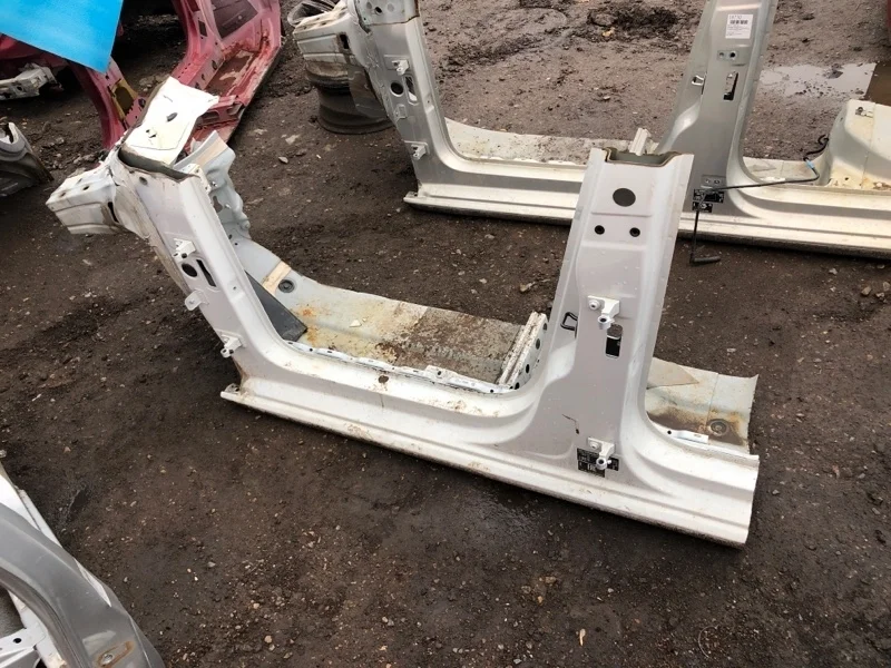 Порог со стойкой Volkswagen POLO 2017 6RU809606A 6C1 CWV289433, левый