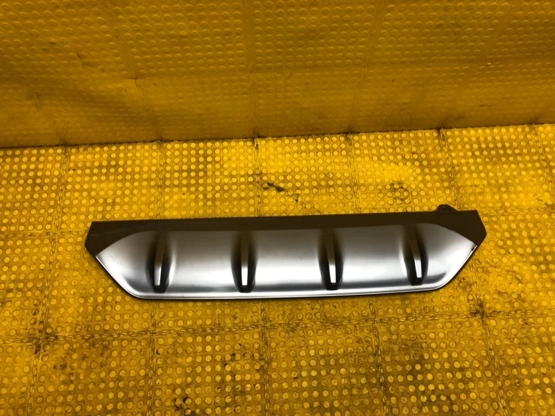 Накладка бампера Kia K5 2021 86650L2300 G4NA, задняя