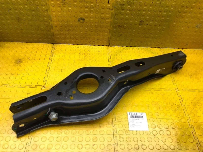 Рычаг подвески Kia K5 2021 55211L1100 G4NA, задний правый