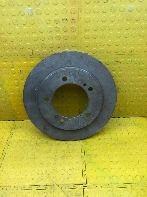 Диск тормозной Toyota Land Cruiser 4351260180 J200, передний