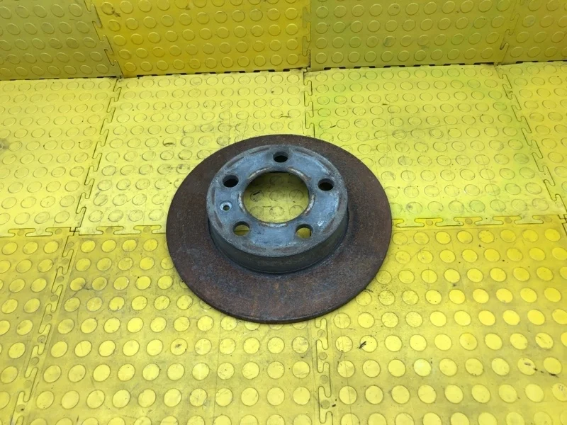 Диск тормозной Volkswagen Polo 2018 2Q0615601H CWV, задний